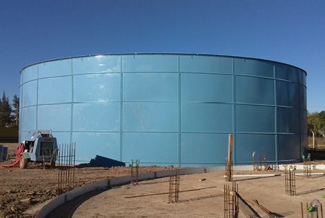 AWWA D103 Bolted Tanks of 2,000 and 10,000 m³ in stainless steel with standard epoxy cover